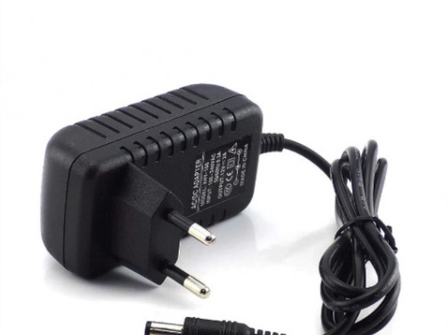 DC1210_13523 Alimentador 12V 1000 mA - Imagem de 1